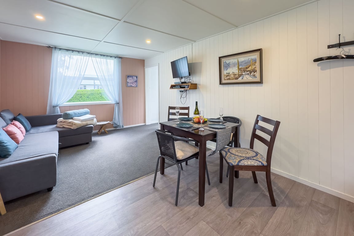 Isobel's Rose Cottage (Pet Friendly) 