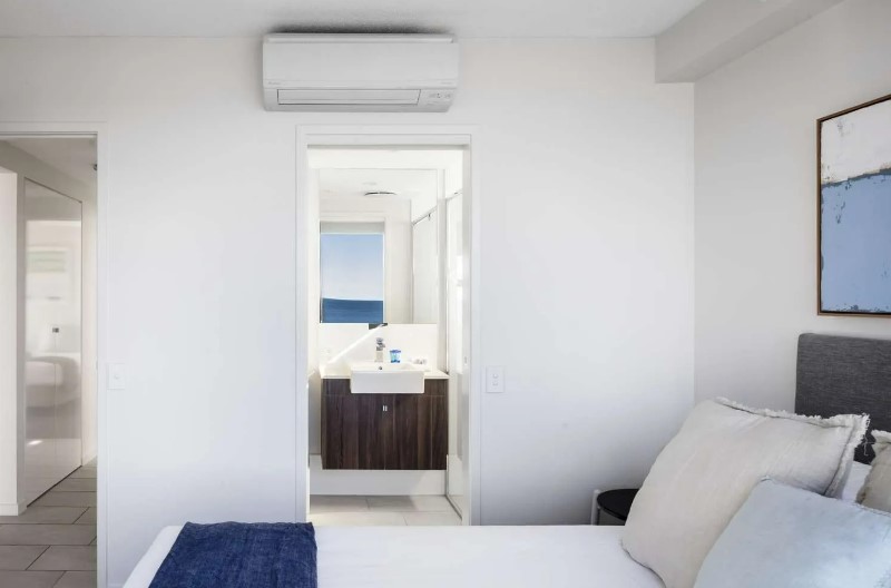 2 Bed Water View Apartment