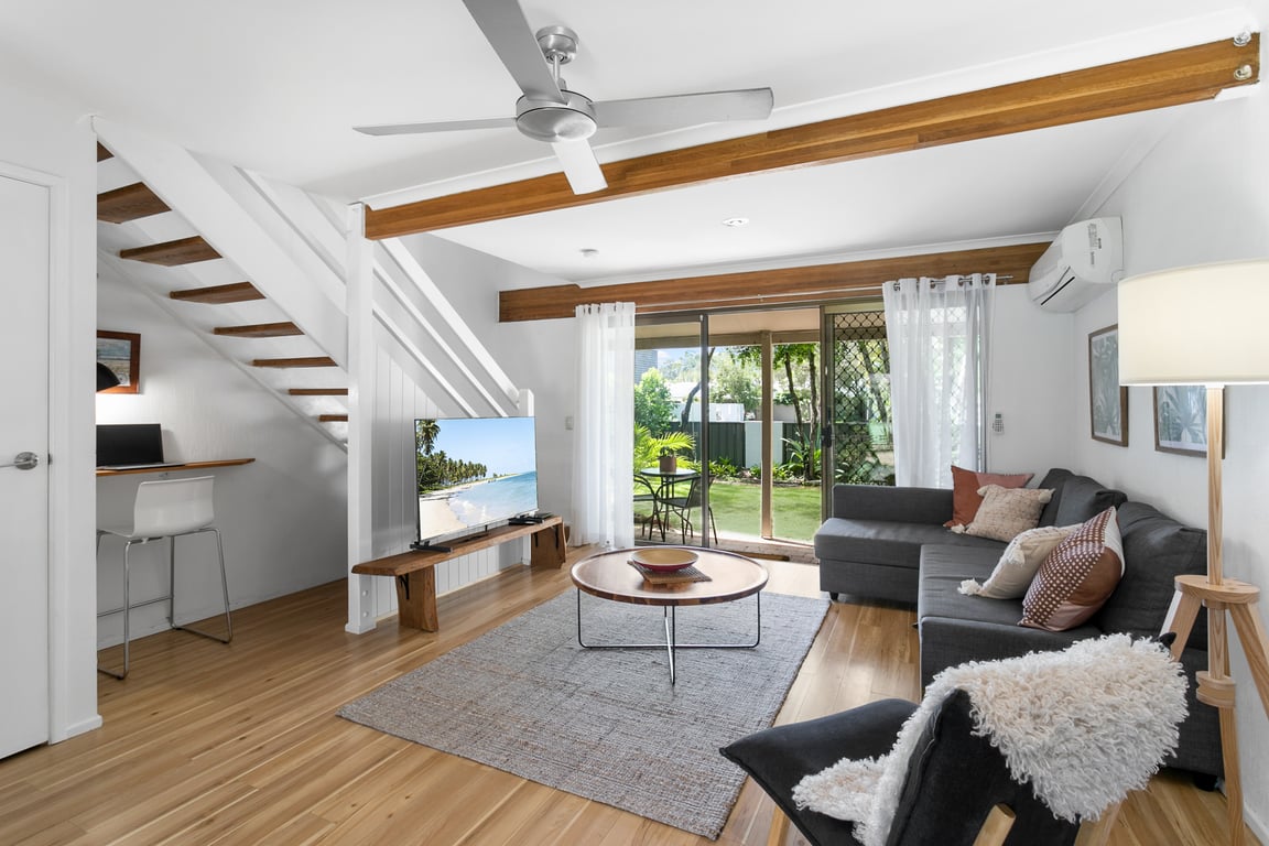 Unit 17 - Eclectic Style Central 2 Bedroom Town House