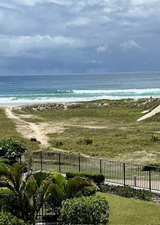 2 Bedroom Pool and Ocean Views- Unit 21 with A/C