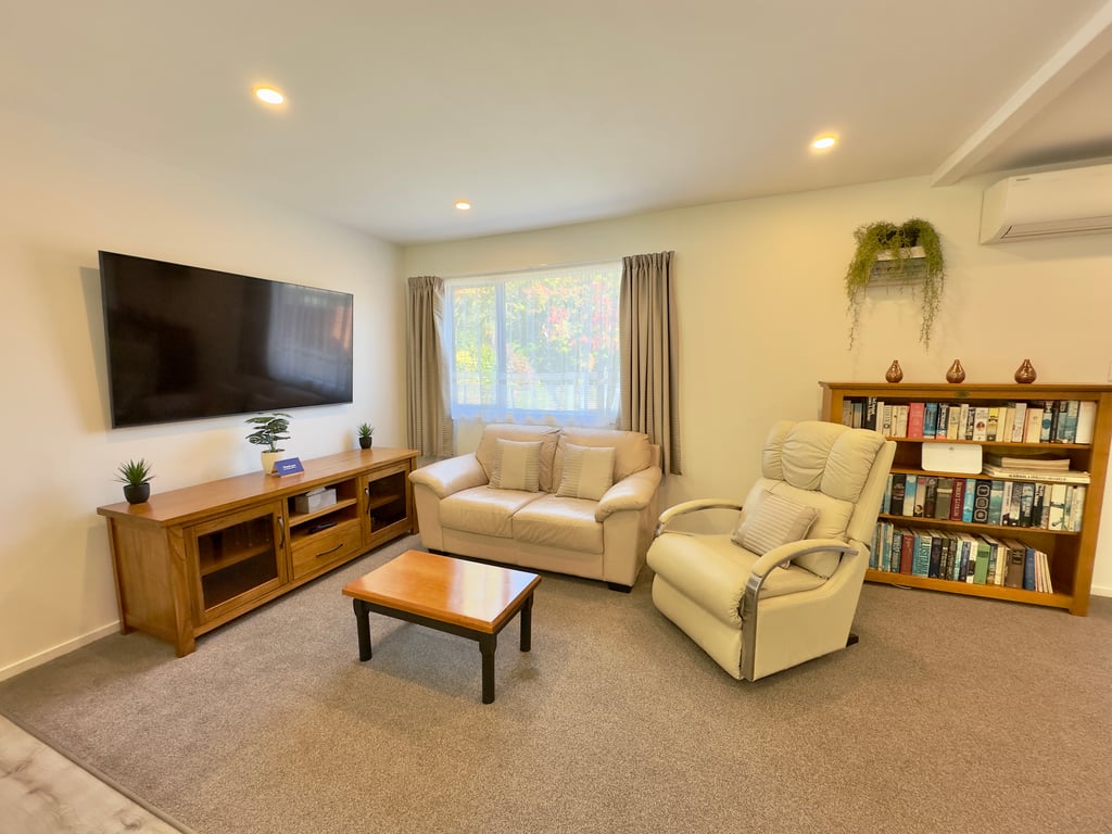 Woodland Cottage (Pet Friendly)