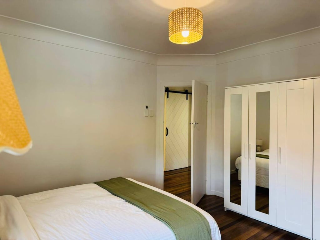 Mount Gravatt 3Bedroom 1 Bathroom House
