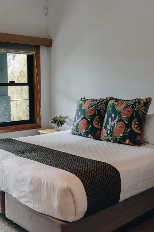 Gymea House 6 Bedrooms