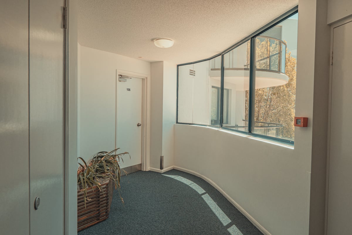 Executive 2 Bedroom Waterfront Wheelchair Accessible