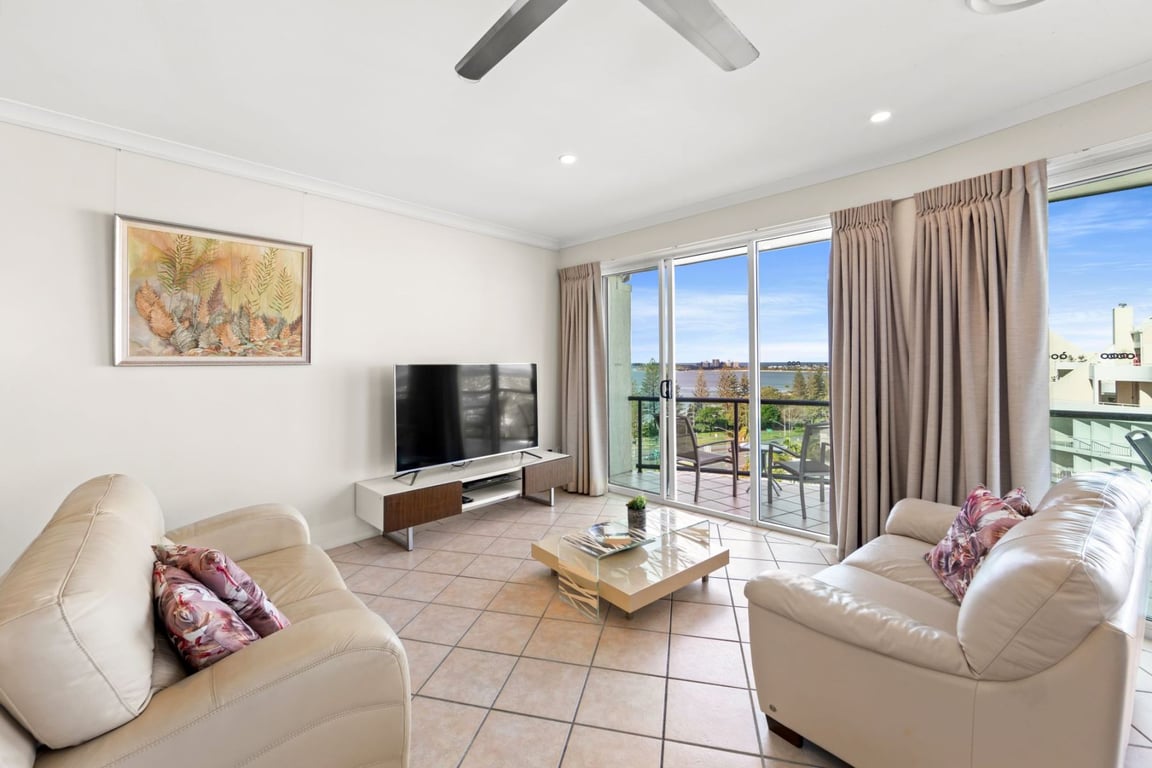 2 Bedroom Ocean View