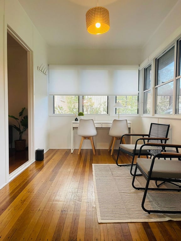 Mount Gravatt 3Bedroom 1 Bathroom House