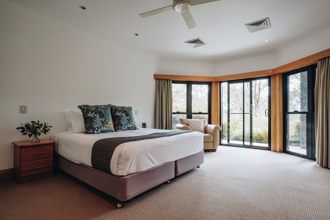 Gymea House 6 Bedrooms