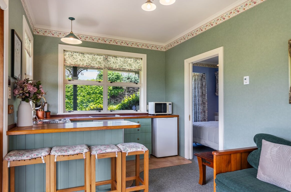 Clarks Country Cottage – A Peaceful Rural Retreat