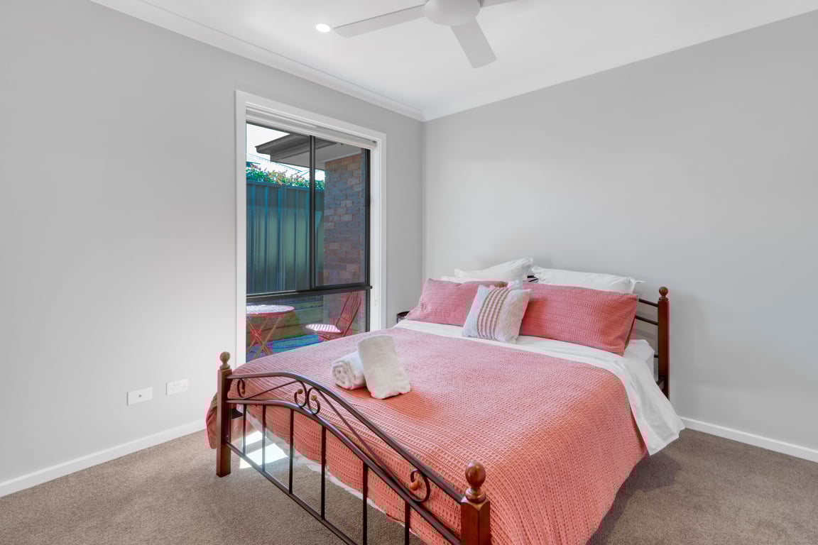 Apres - Dog Friendly