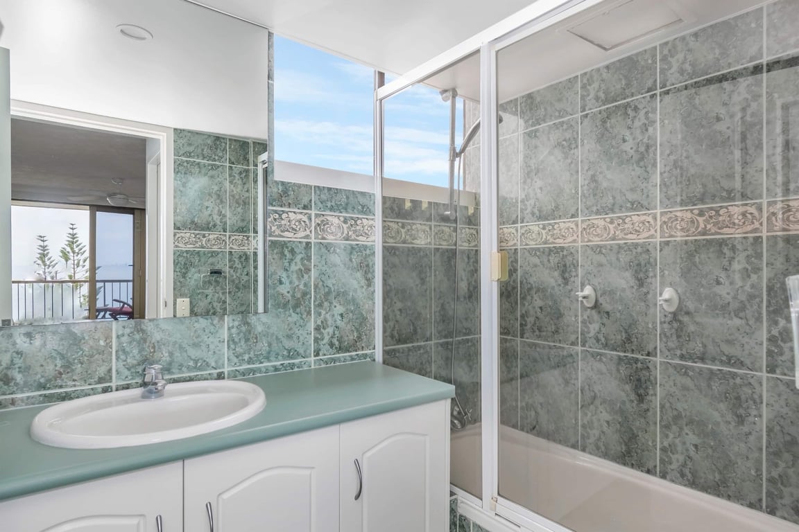 2 Bedroom Superior Apartment