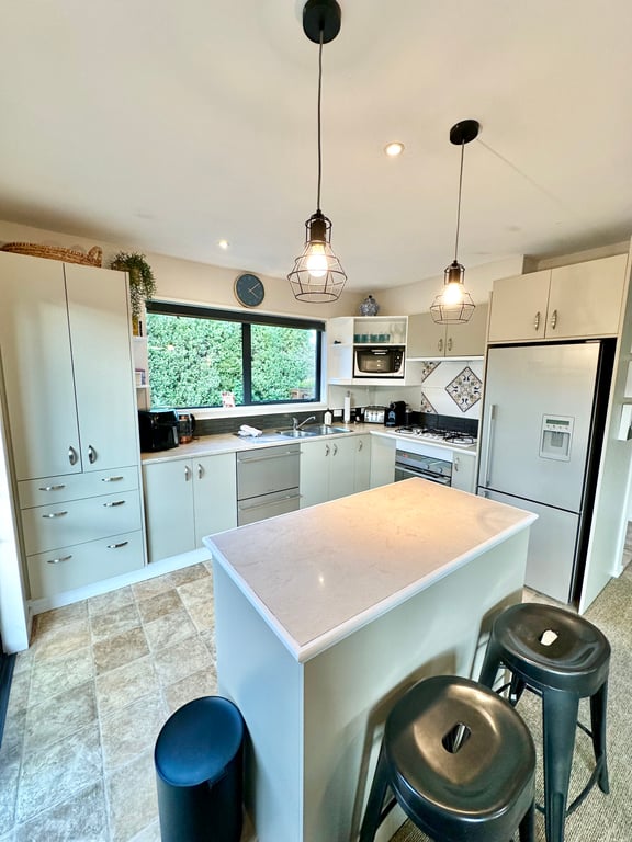 5 Hepburn Lane
