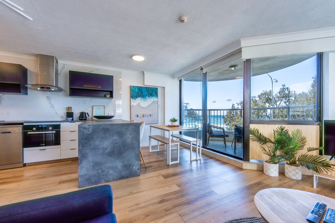 2 Bedroom Deluxe Apartment