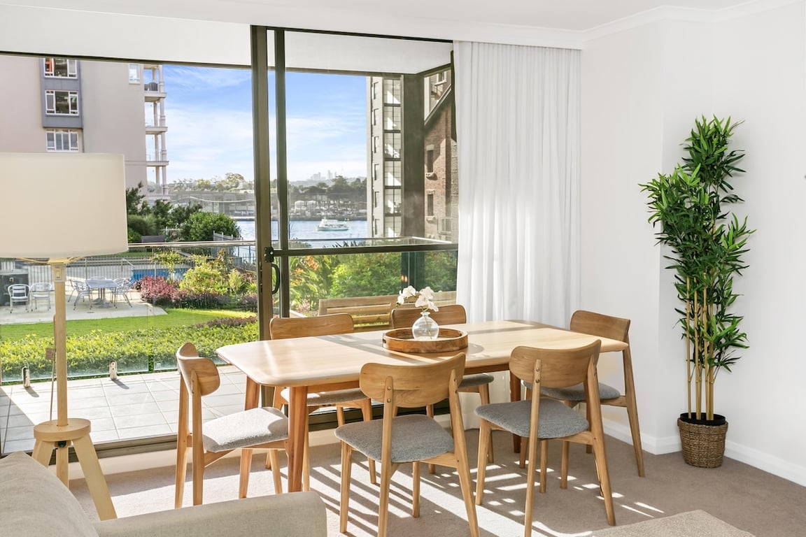 BOW14 - Pyrmont Paradise | Relaxed Living With Gym & Pool