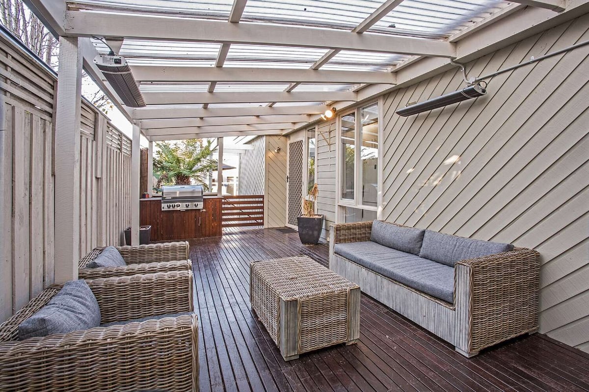 Iona Beachhouse Cowes