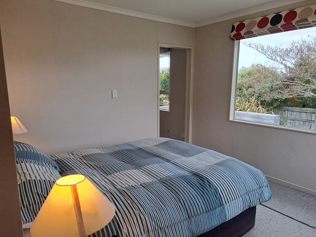 Shera Street Cosy - Great Location Includes Wi-Fi
