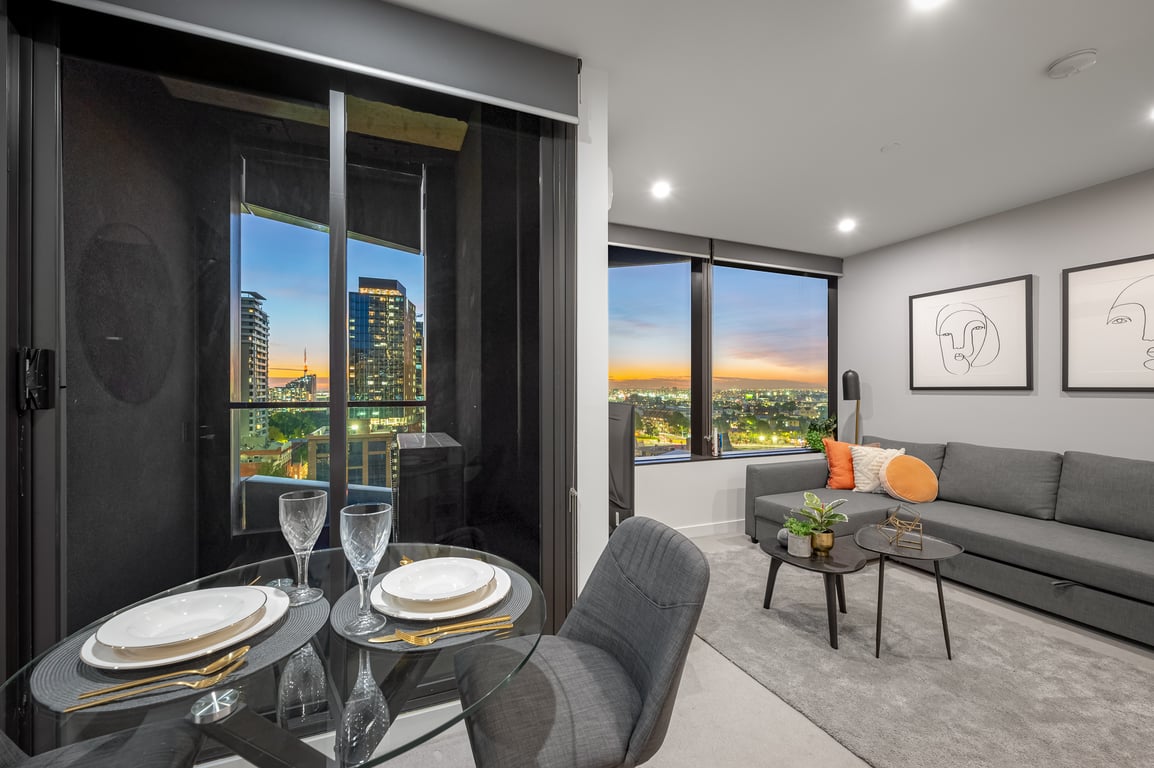 Restful CBD Park Views Retreat! 1 Bedroom | 1 Bathroom | Free Parking