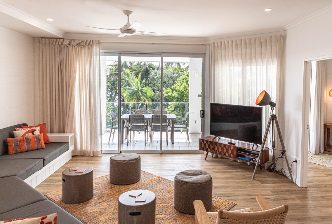 2 Bedroom SIGNATURE Ocean View Apartment