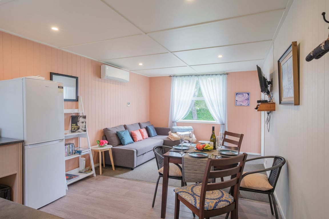 Isobel's Rose Cottage (Pet Friendly) 