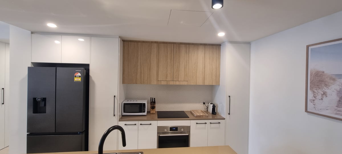 UNIT-20206 GARDEN LIGHTS