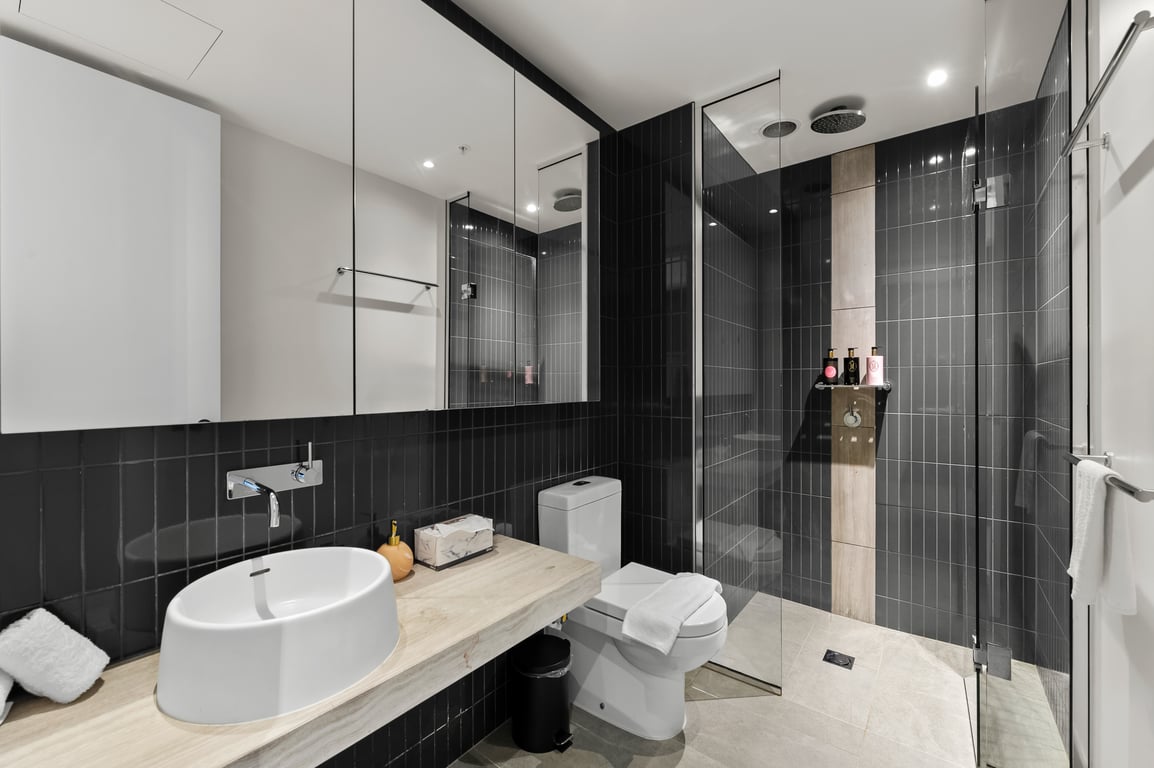 Welcoming CBD Park Views Retreat! 1 Bedroom | 1 Bathroom | Free Parking