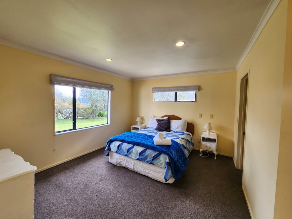 Quiet Family Home Near Hot Pools & Botanical Gardens
