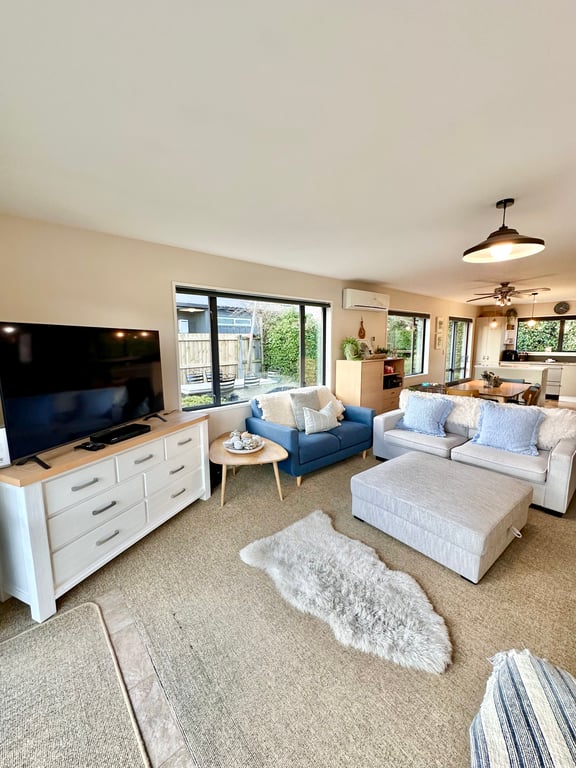 5 Hepburn Lane