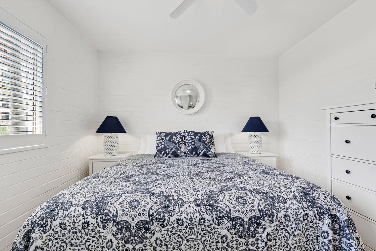 2 Bedroom Apartment with Ocean View