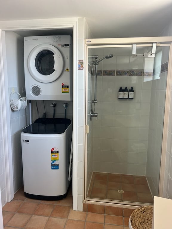 One Bedroom Boardwalk & Ocean View Apartment