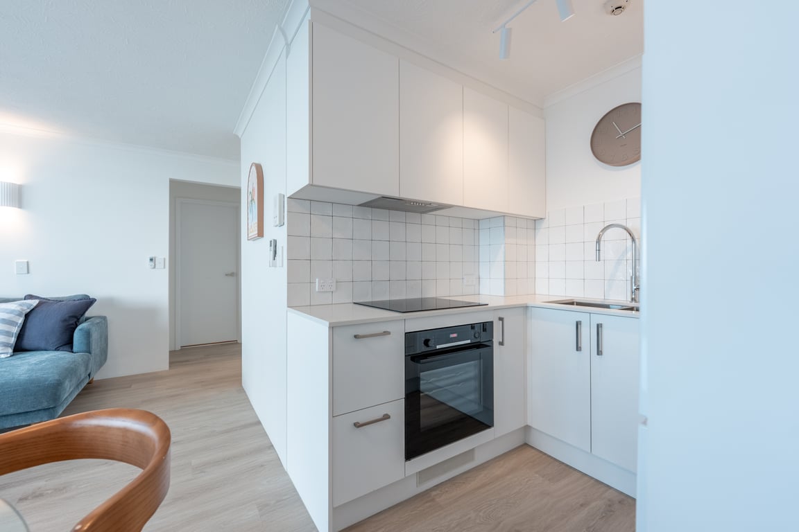 1 Bedroom Deluxe Apartment