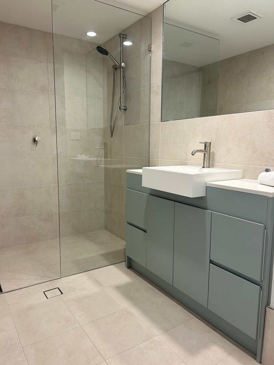 Superior 2 Bedroom Split Level Villa