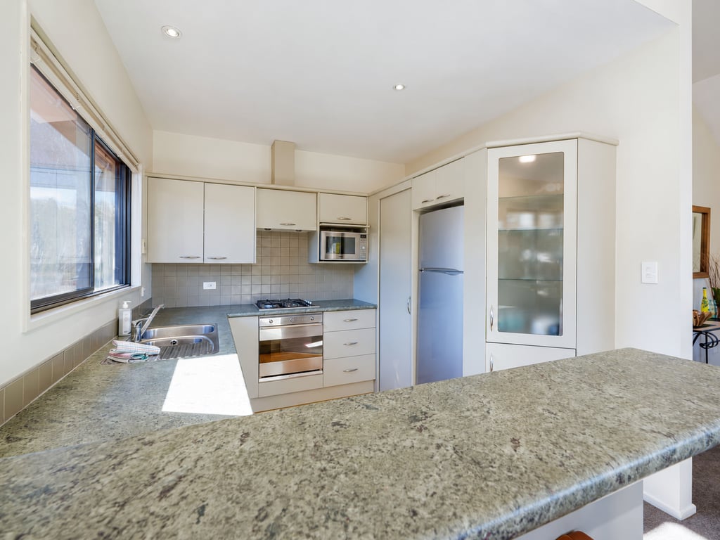 10 Forest View Close