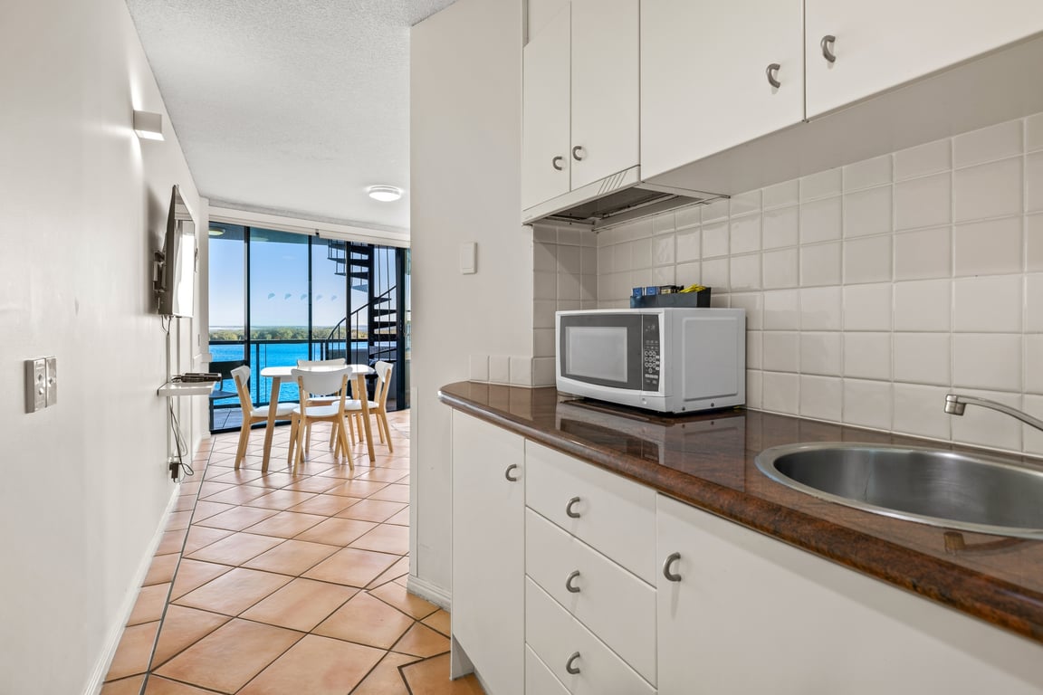 Standard 2 Bedroom Waterfront Rooftop