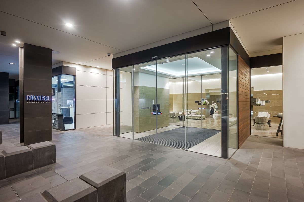 Opulent Harbourside Sanctuary | 3 Bedrooms | 2.5 Bathrooms | Free Parking
