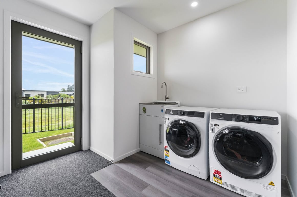 Serendipity Retreat - Fresh Modern & Spacious