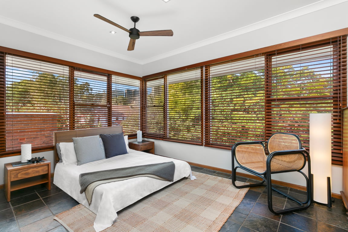 WAV64 - Charming Waverton Escape | Top-Floor 2-Bed With City & Harbour Views