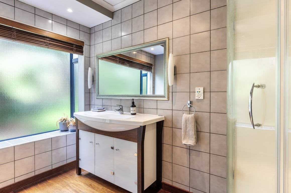 Acacia Bay Getaway - Spacious Family Living