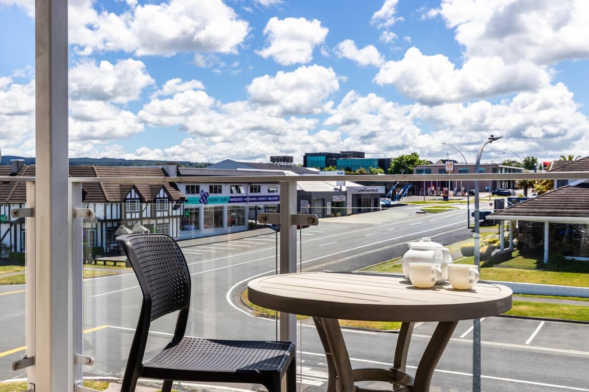 Apartment 19 - Spacious Central & Stylish