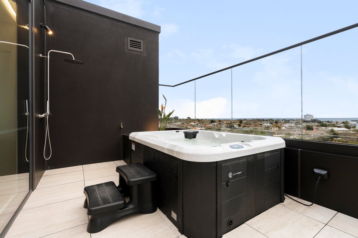 The Sun Gallery @ 333STK | Luxury Duplex Penthouse