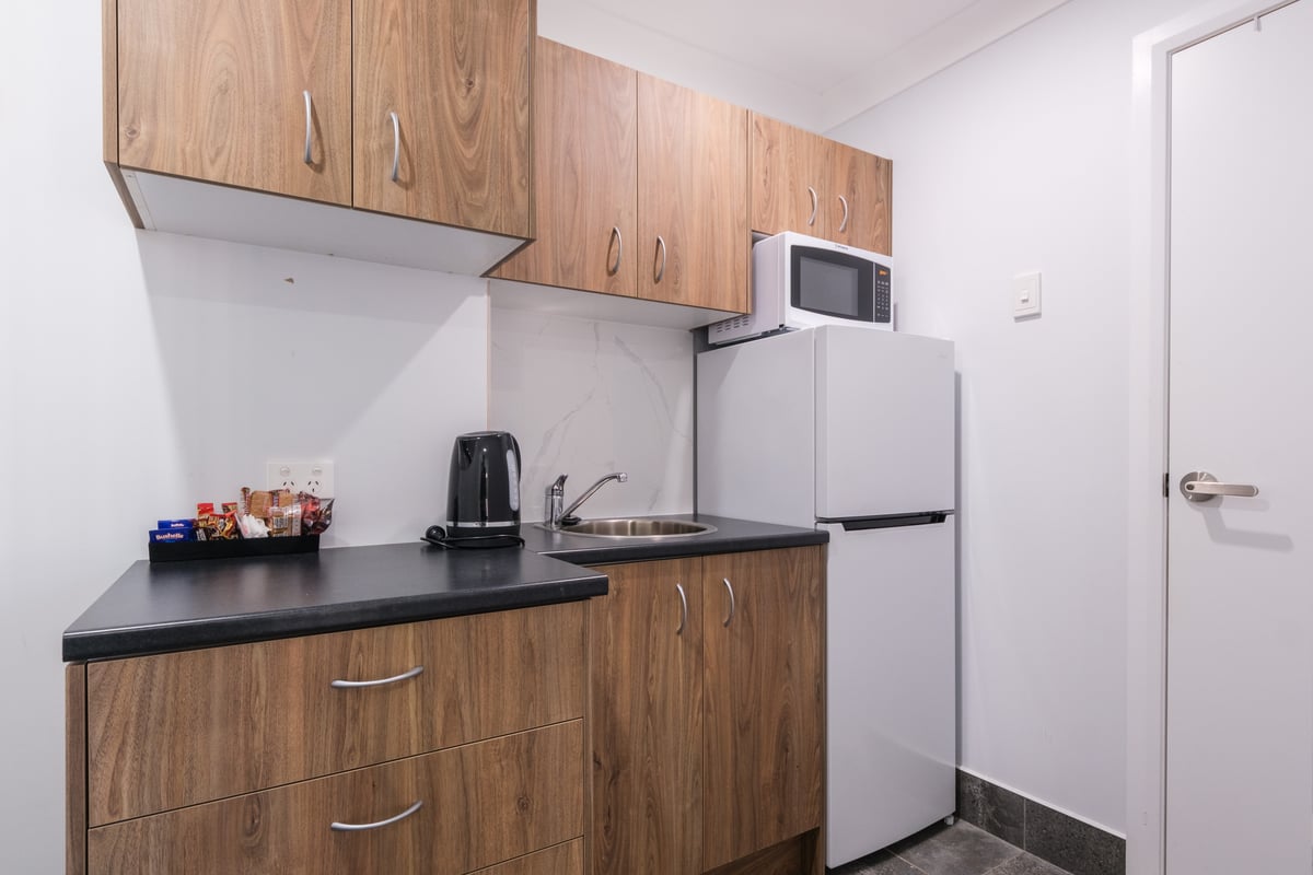 2 Bedroom Apartment. 1Queen &1 Queen plus Single