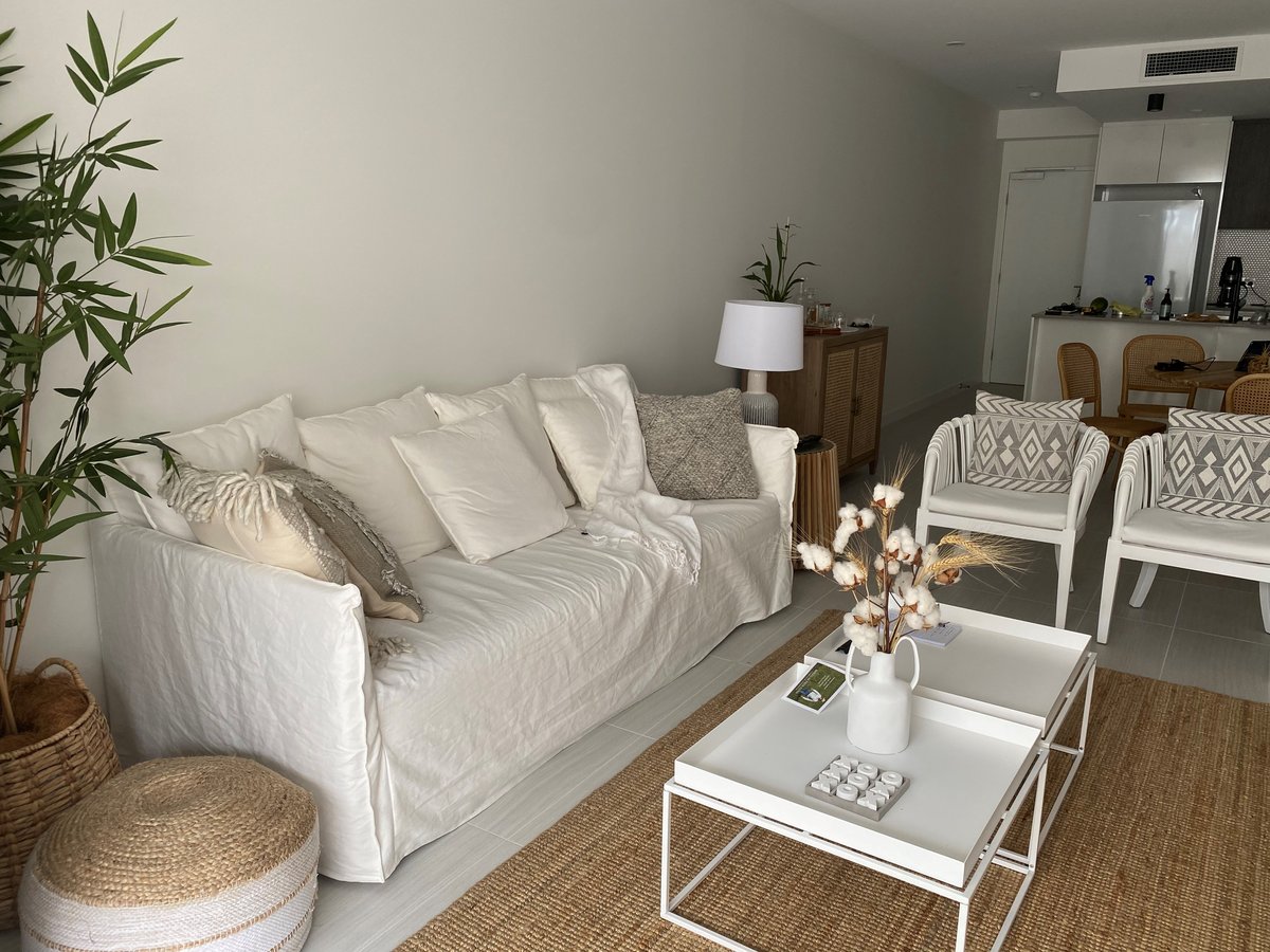 UNIT 20608 SERENE CALM