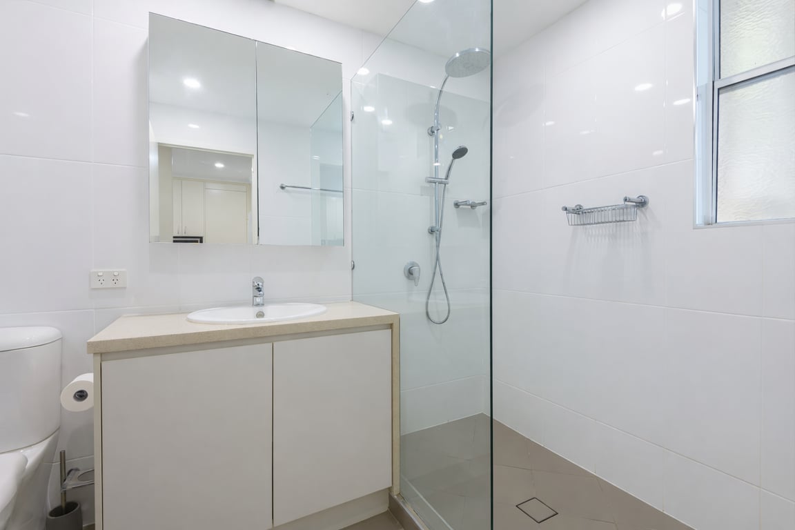 2 Bedroom Ocean View Apartment