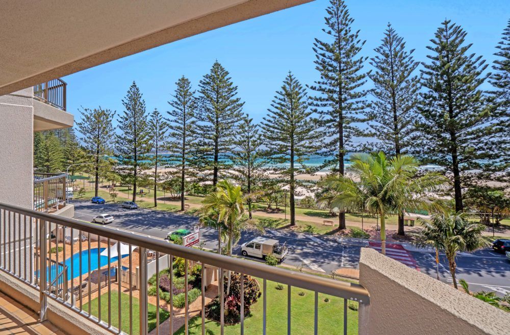 2 Bedroom Deluxe Apartment