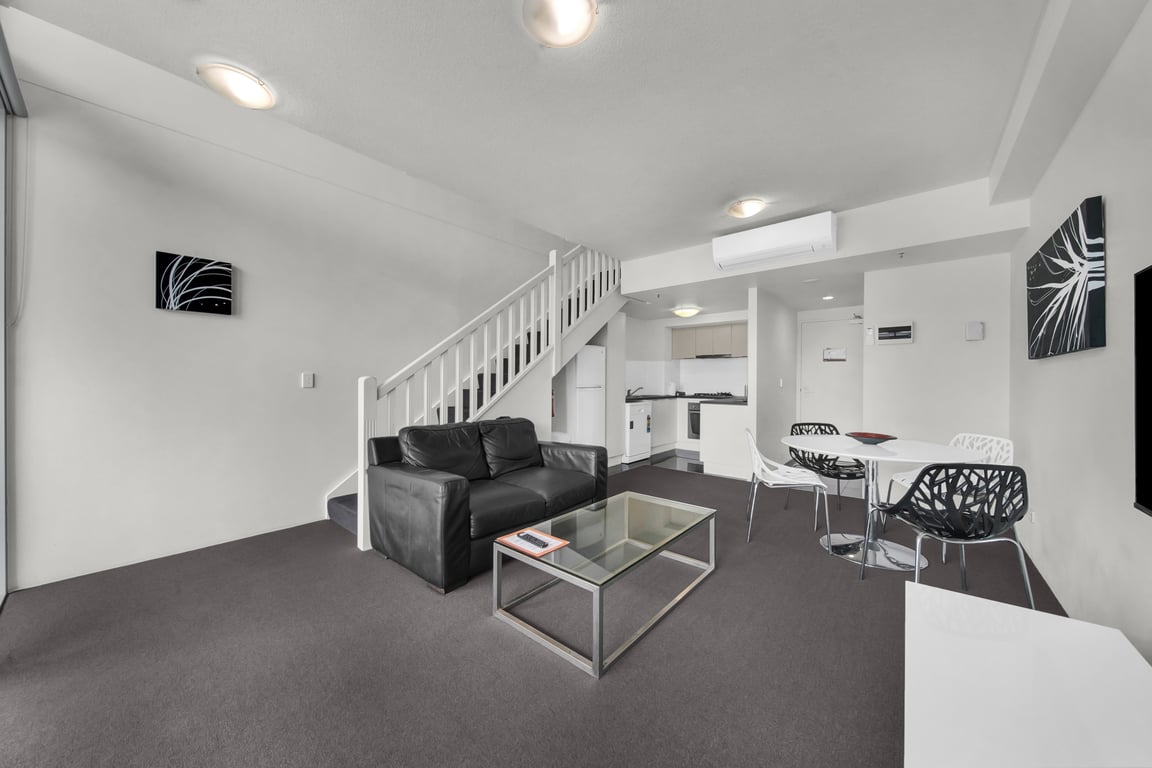 1 Bedroom Apartment Loft