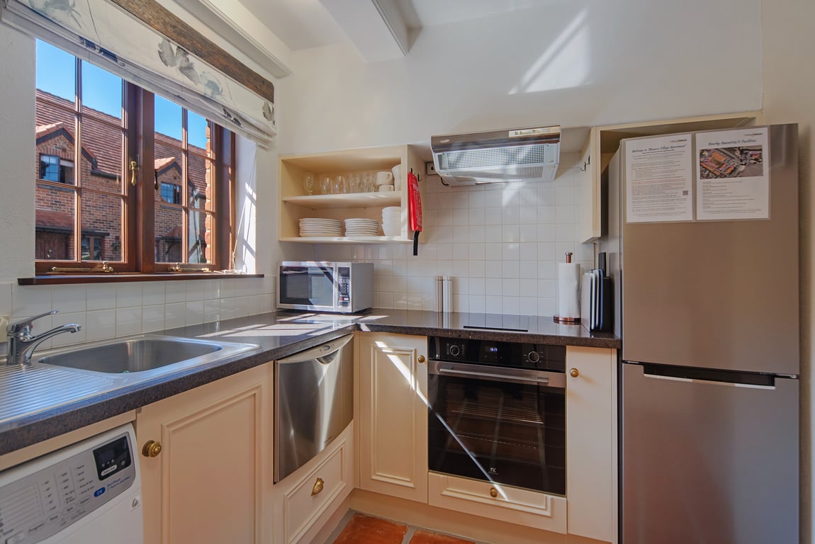 Monaco Village Apartment