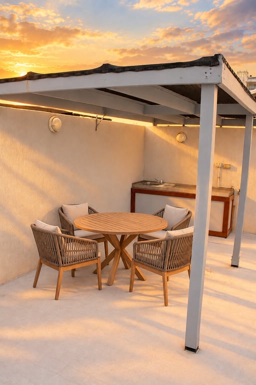 Unit 305 – Deluxe 1 Bedroom Waterfront Rooftop 