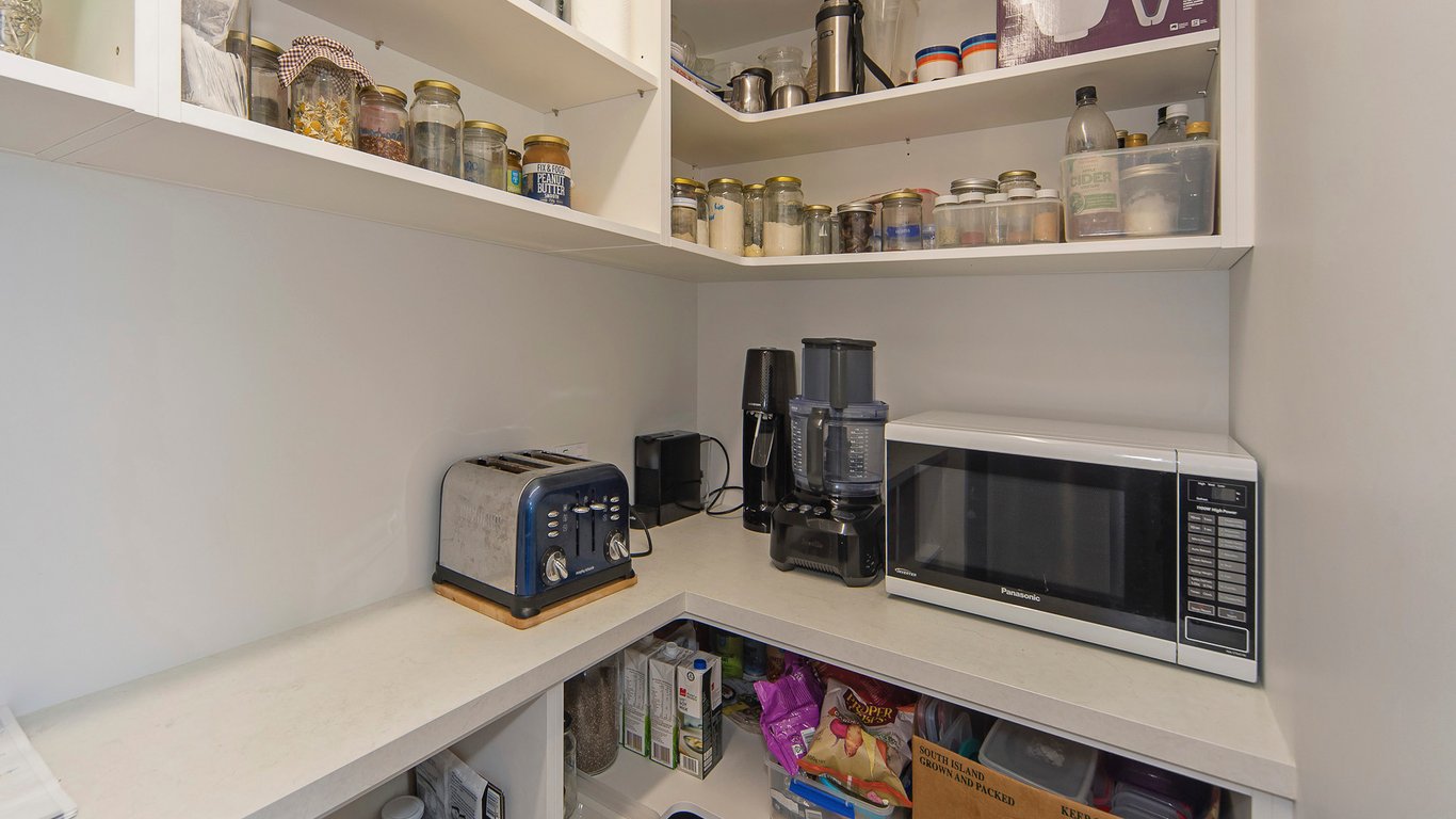 Modern Mapua Holiday Home