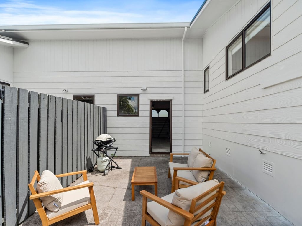 Garden Grove Gem - Lake Taupo Holiday Home