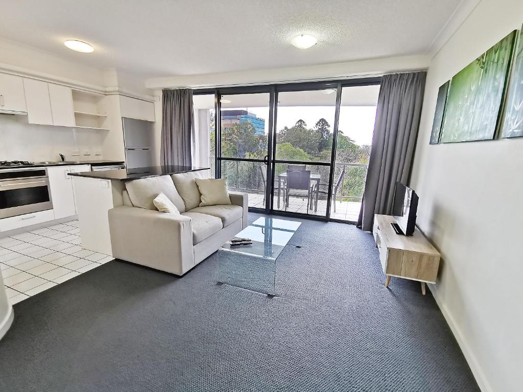 1 Bedroom Premier Apartment with River View