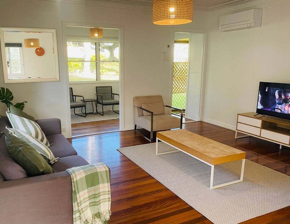 Mount Gravatt 3Bedroom 1 Bathroom House