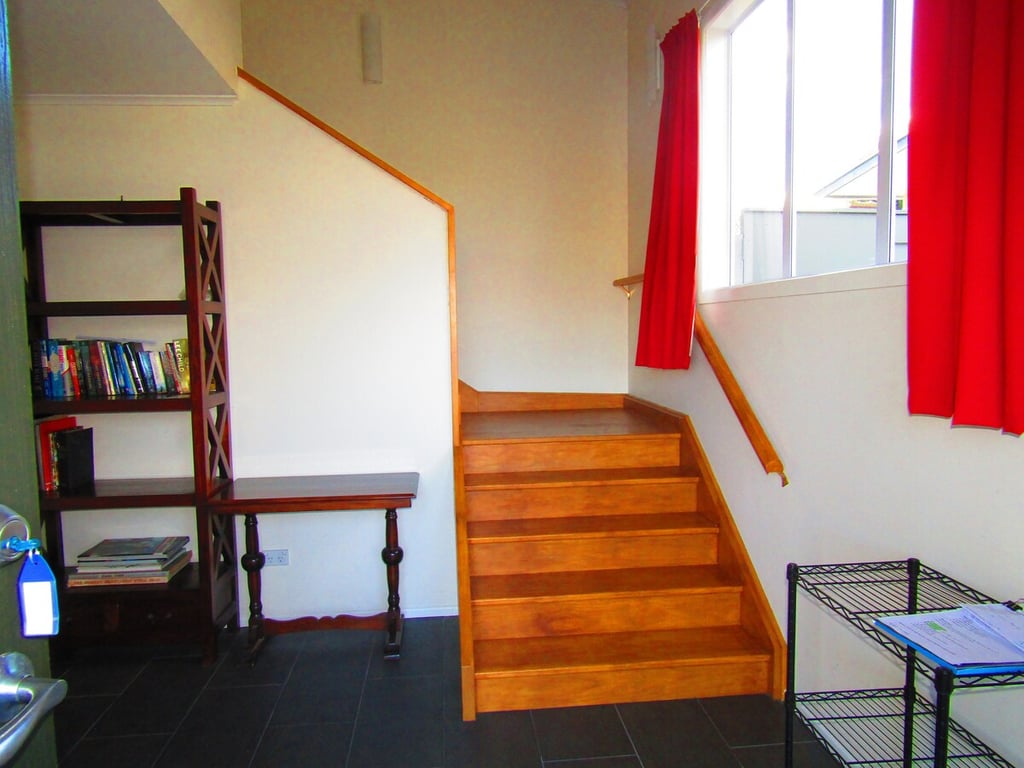 Large Family Home Close To The Lake & Has Wifi